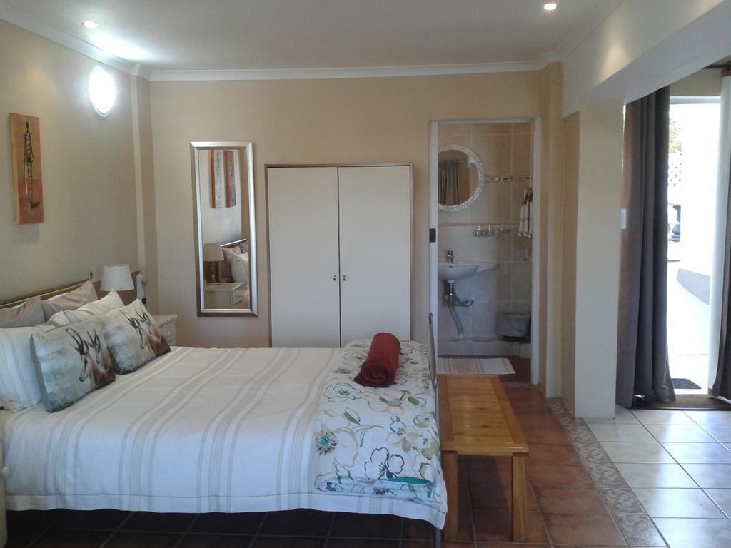 Aestas Bed & Breakfast Книсна Екстериор снимка
