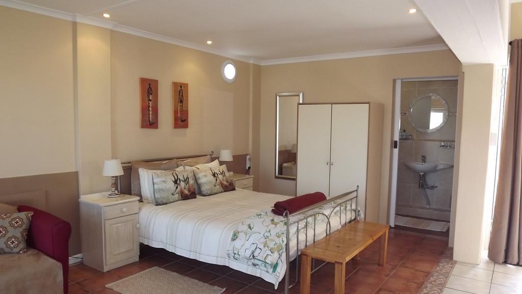 Aestas Bed & Breakfast Книсна Екстериор снимка